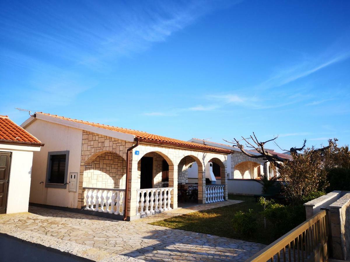 Holiday House Tara Villa Vir Eksteriør billede