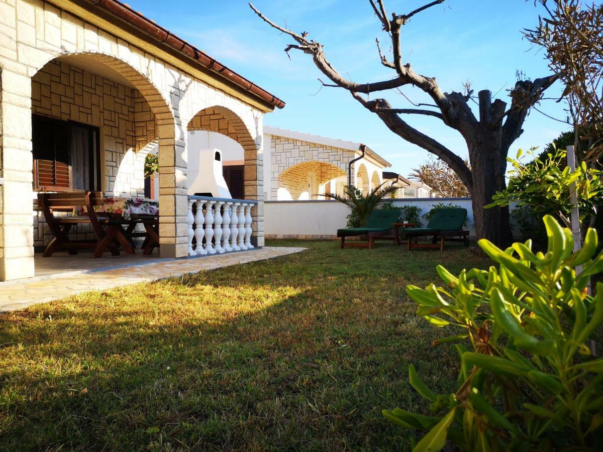 Holiday House Tara Villa Vir Eksteriør billede